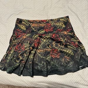 Constantly Varied Gear Dressed to Kill Skort Size XL